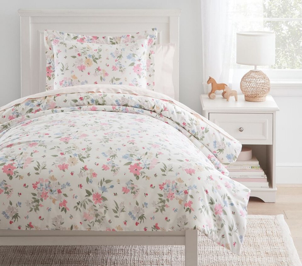 Laney Floral Organic Quilt Cover & Pillowcases Pottery Barn Kids